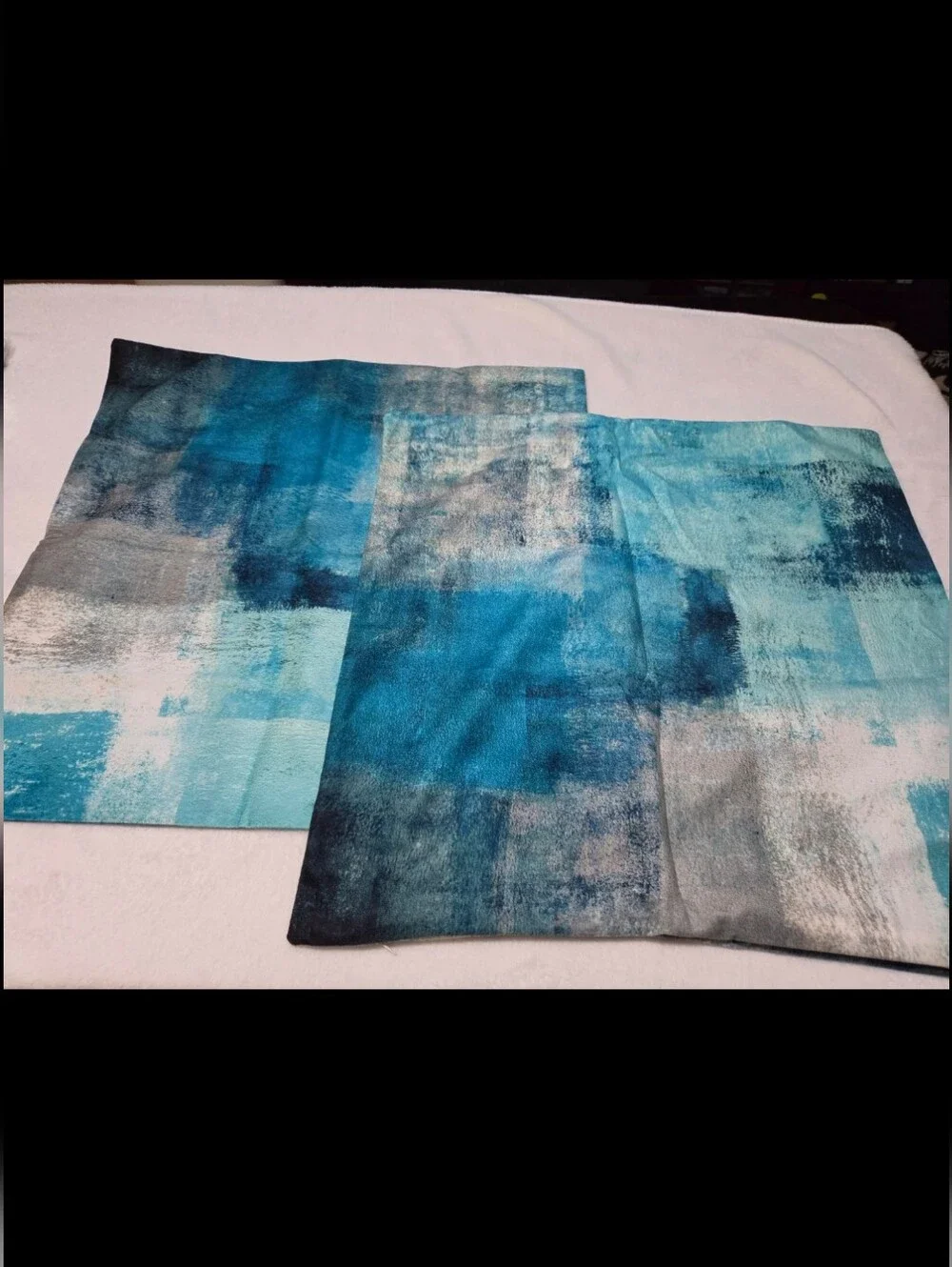 💕NWOT Abstract Turquoise/Teal/Grey 20x20 Pillow Covers